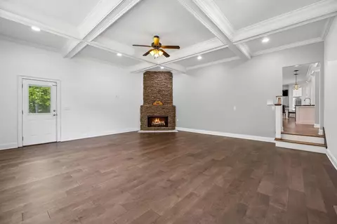 Living - 10514 E Brainerd Rd, Apison, TN 37302 photo 4 of 5