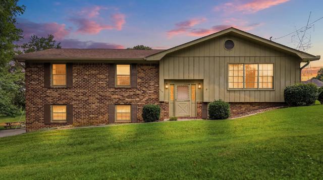 3945 Bow St NE, Cleveland, TN 37312