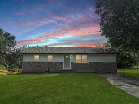 136 Golf Dr SE, Cleveland, TN 37323