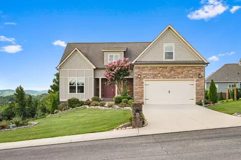 2029 Pearl Dr SW, Cleveland, TN 37311