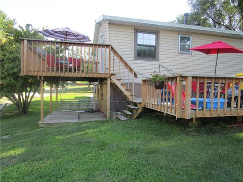 711 W St, Atchison, KS 66002 photo 4
