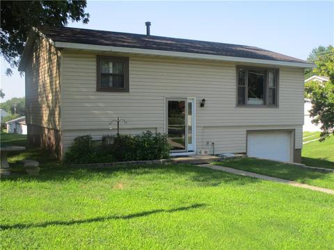 711 W St, Atchison, KS 66002 photo 1