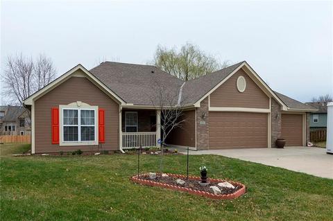 Raintree Villas Lees Summit, MO real estate & homes for Sale - Movoto