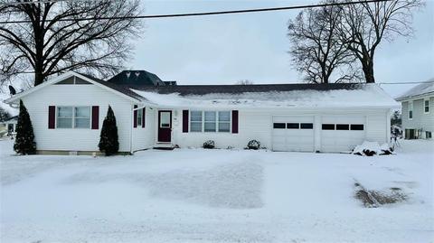 26 Trenton Homes For Sale Trenton Mo Real Estate Movoto