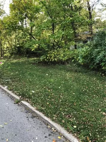 2329 Highland Ave, Kansas City, MO 64108