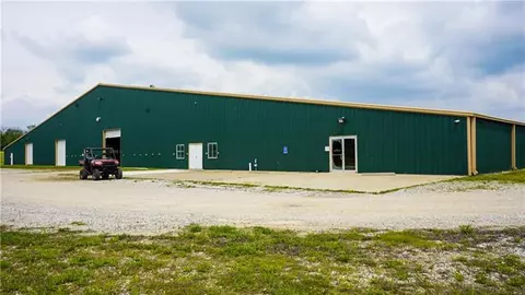 312 E 233 St, Cleveland, MO 64734