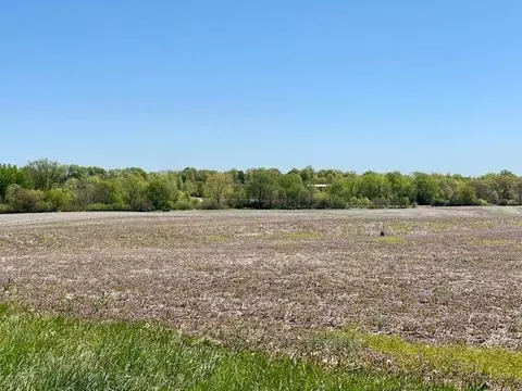10 SW 169 Hwy # a, Trimble, MO 64492