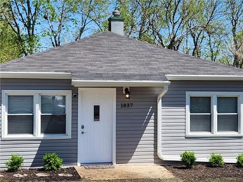 1837 S 16th St, Kansas City, KS 66103 | 23 Photos | MLS #2436421 - Movoto