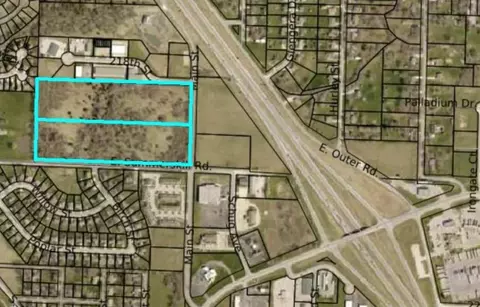 N Main & Summerskill Road, Peculiar, MO 64078