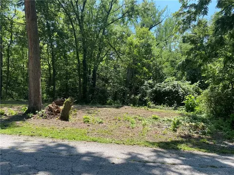 712 W 23rd St, Independence, MO 64055 photo 3