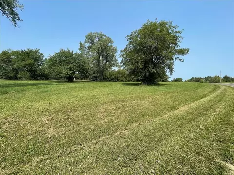 lot2674 Lake Viking Ter, Altamont, MO 64620