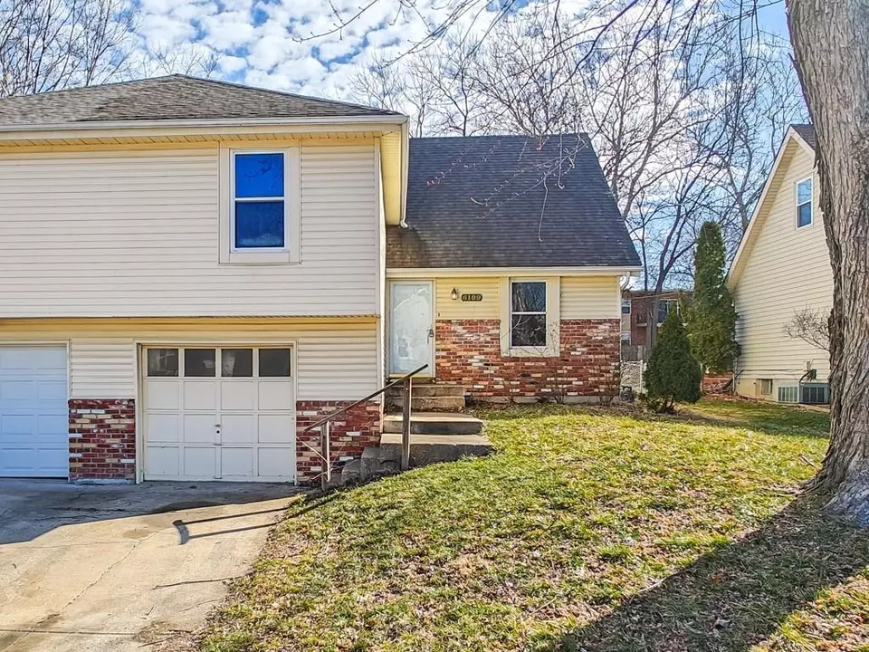 6109 Newton St, Mission, KS 66202 29 Photos Movoto