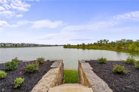 View/Area - 1406 Upton Ct, Raymore, MO 64083 photo 5 of 5