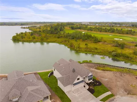 View/Area - 1406 Upton Ct, Raymore, MO 64083 photo 2 of 5