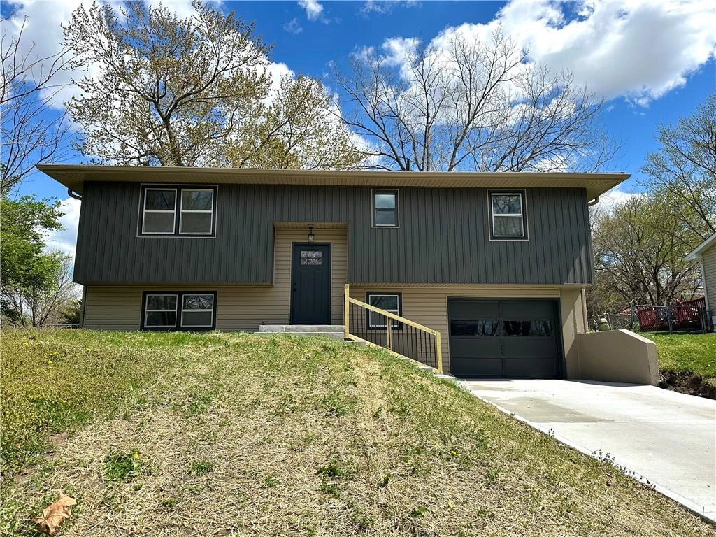 144 Cardinal Cir  