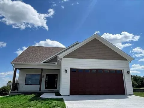 25584 Magnolia Cir, Maryville, MO 64468