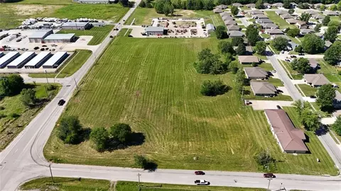 tbd N Broadway St, Oak Grove, MO 64075