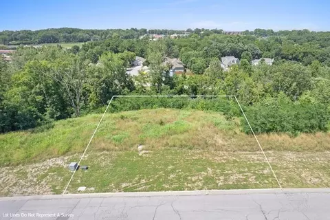 100 E 122nd St, Kansas City, MO 64145