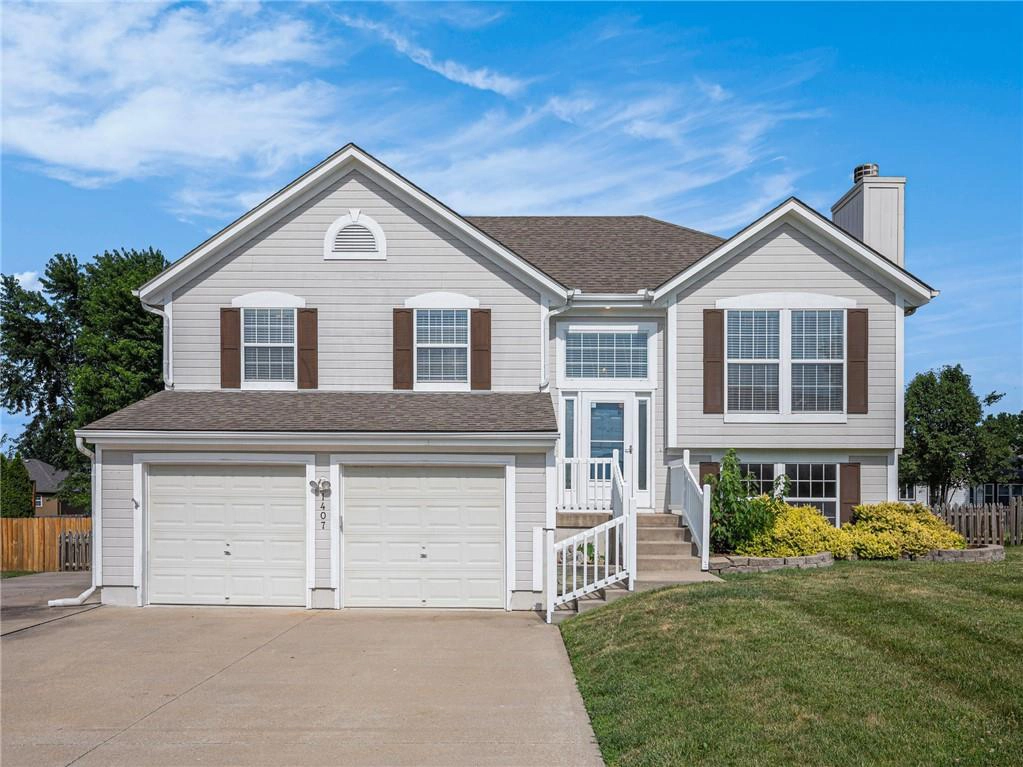 1407 Rolling Dr