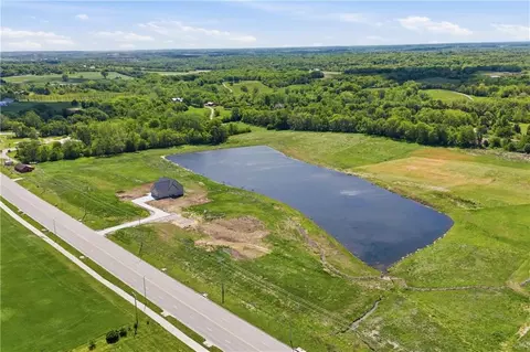 lot2 Eisenhower Rd, Lansing, KS 66048