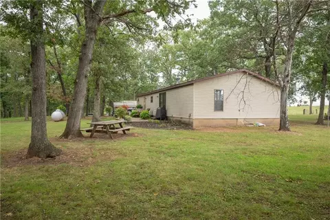 Exterior - 731 NW 35th Ln, Lamar, MO 64759 photo 28 of 29