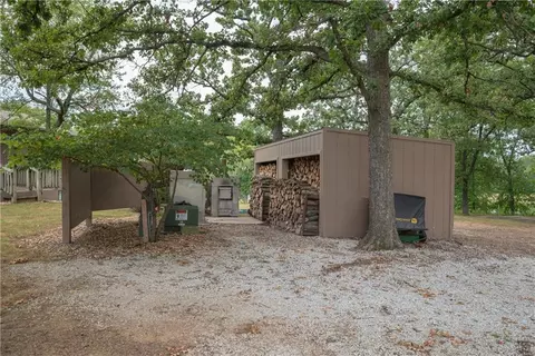 Exterior - 731 NW 35th Ln, Lamar, MO 64759 photo 7 of 29
