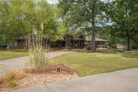 731 NW 35th Ln, Lamar, MO 64759
