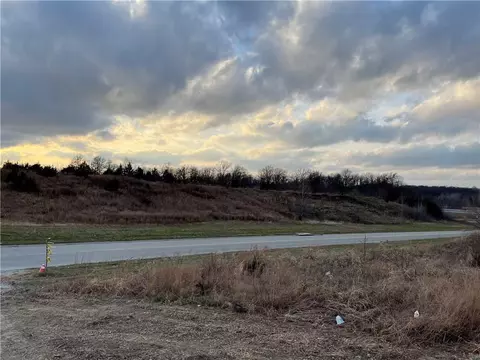 10203 Donahoo Rd, Kansas City, KS 66109