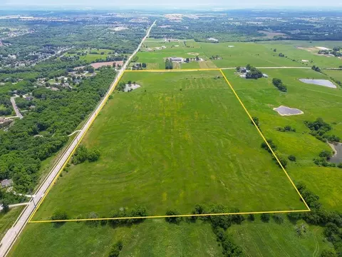 11600 Donahoo Rd, Kansas City, KS 66109