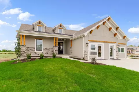16789 S Fellows St, Olathe, KS 66062