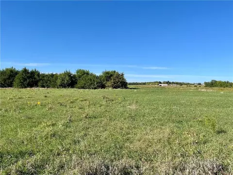 16200 W 343rd St, Paola, KS 66071