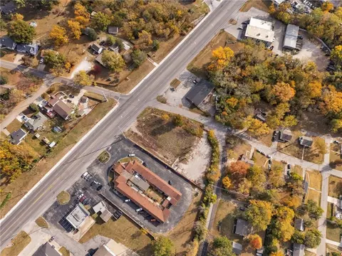 10305 E Us 40 Hwy, Independence, MO 64055 photo 13