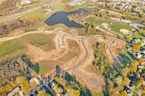 24 Marlow St, Odessa, MO 64076