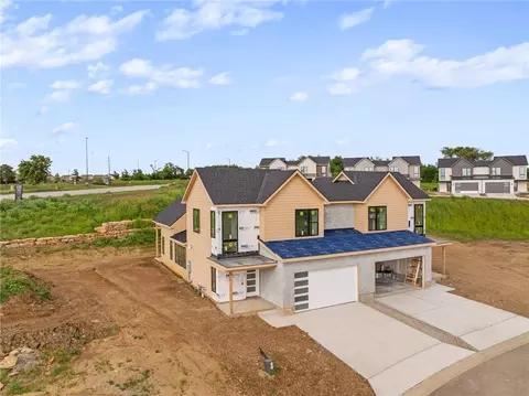 17806 W 96th St, Lenexa, KS 66219