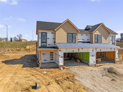 17806 W 96th St, Lenexa, KS 66219