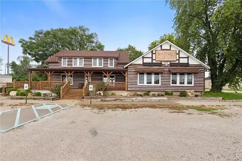 121 W Us Highway 40, Odessa, MO 64076