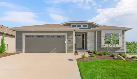 4102 W 158th Ter, Overland Park, KS 66224