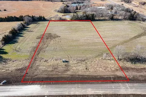 lot2 235th St, Tonganoxie, KS 66086