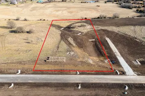 lot32 235th St, Tonganoxie, KS 66086