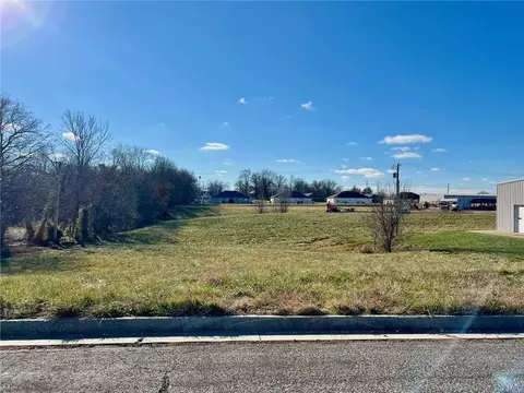 lot3 E Park Ln, Odessa, MO 64076