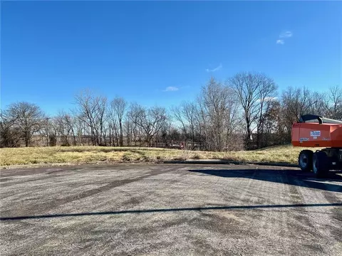 lot12 E Spring Cir, Odessa, MO 64076