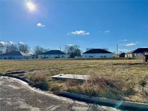 lot14 E Spring Cir, Odessa, MO 64076