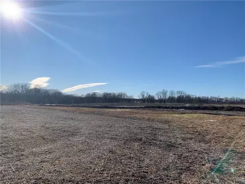 S Nelson Road, Cleveland, MO 64734