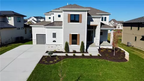 12502 W 170th Ter, Overland Park, KS 66221