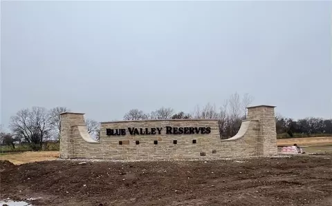 20145 Granada St, Stilwell, KS 66085