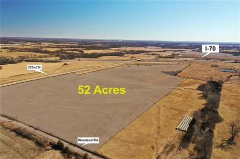 22201 Woodend Rd, Tonganoxie, KS 66086
