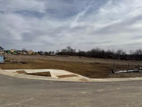 12111 W 173rd Ter, Overland Park, KS 66221