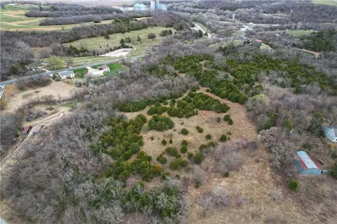 6898 Sherman Rd, Atchison, KS 66002 photo 3