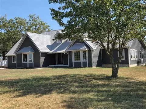 2096 Indian Rd, Fort Scott, KS 66701