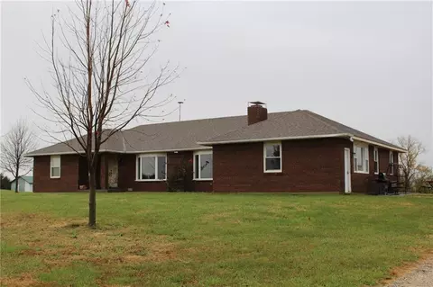 16468 K 16 Hwy, Oskaloosa, KS 66066